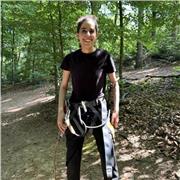 Deutsch-Tutorin die Schüler von der 1-7 klasse unterrichtet